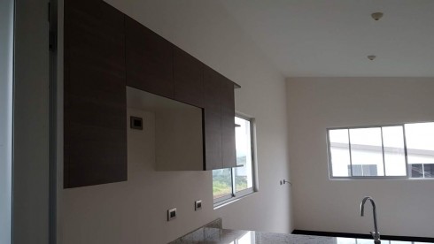 Oportunidad Única, Apartamento de 2 Habitaciones en Condominio con tan solo $2000 de Prima. Cod 5134
