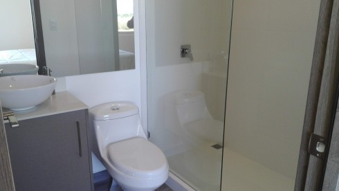 Casa en Condominio a solo 20 minutos del centro de San José, ubicado en la Guacima de Alajuela, modelo 31. Cod 5270