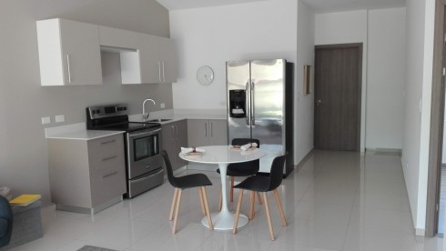 Casa en Condominio a solo 20 minutos del centro de San José, ubicado en la Guacima de Alajuela, modelo 31. Cod 5270