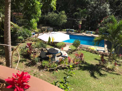 Hermosa Quinta en Atenas a Excelente Precio, con Amplia Casa con acabados de lujo, Piscina, Amplias y hermosas zonas verdes, Jardines,2 Ranchos para fiestas, en Zona de Alta Plusvalía, a 20 minutos de San José, Lujo y Diversión para su Familia o Empresa a un excelente precio, Invierta Ya!! 5294
