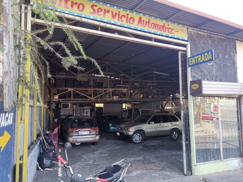 Propiedad Comercial en Alajuela, ideal para proyectos que necesiten alto trafico y exposición comercial. Cod. 5367