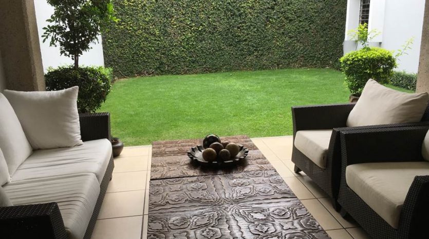 venta-casa-independiente-escazu