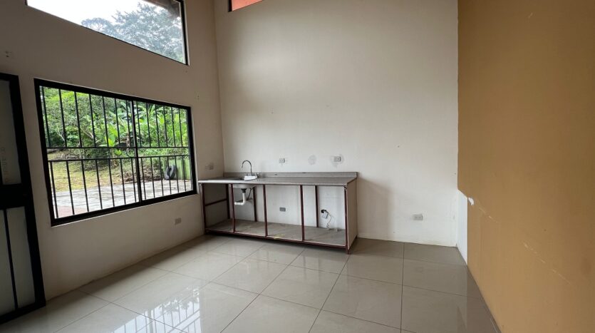 Casa en Venta San José, Ciudad Colón- Lavadero