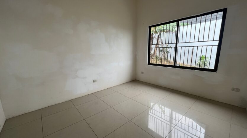 Casa en Venta San José, Ciudad Colón- Habitación Secundaria