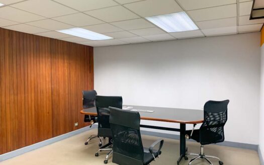 Hermosa propiedad en alquiler de uso comercial – industrial cerca de Escazú, Pavas y Sabana COD#72029