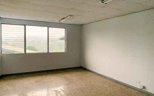 Hermosa propiedad en alquiler de uso comercial – industrial cerca de Escazú, Pavas y Sabana COD#72029