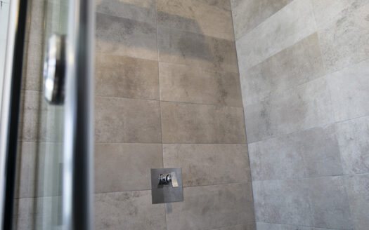 PRECIOSA CASA EN ESCAZU $310,000.00!! En condominio con espectaculares amenidades . COD 74511