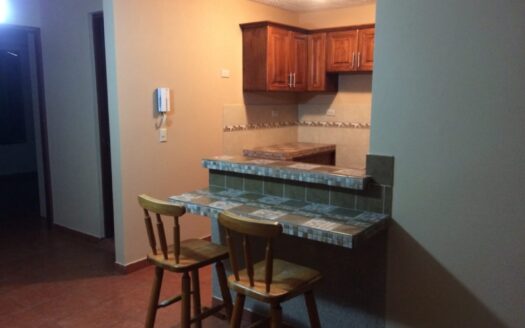 INVERSIONISTAS: se vende propiedad con 3 apartamentos alquilados en residencial en San Rafael de Alajuela COD#76601