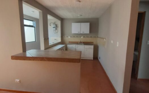 INVERSIONISTAS: se vende propiedad con 3 apartamentos alquilados en residencial en San Rafael de Alajuela COD#76601