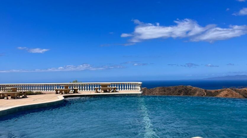 Piscina en Casa Club