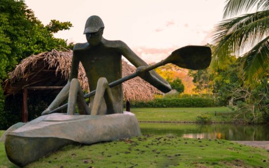 PREVENTA: TOWNHOUSES frente al lago en exclusivo proyecto desde $289,000.00 a minutos del mar en Playa Hermosa 🌊Cod. 137977