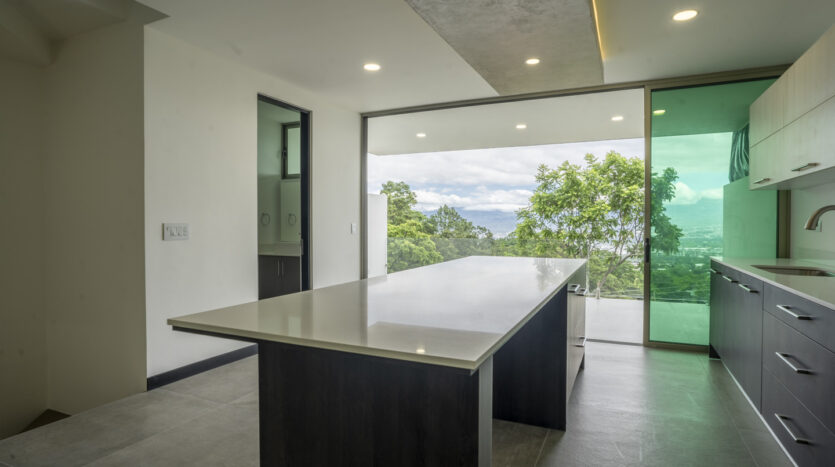 Casa en Condominio en Venta San José, Escazú- Cocina