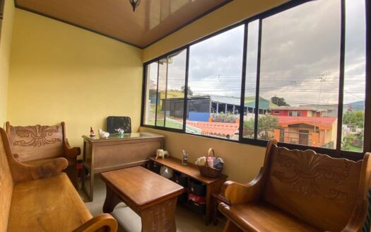 ¡Oportunidad en San Diego, Tres Ríos! Venta de 2 Espaciosas Casas en Diferentes Niveles. Terreno 156m2, Construcción 248m2 cod.92288