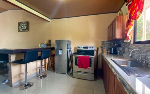 ¡Oportunidad en San Diego, Tres Ríos! Venta de 2 Espaciosas Casas en Diferentes Niveles. Terreno 156m2, Construcción 248m2 cod.92288