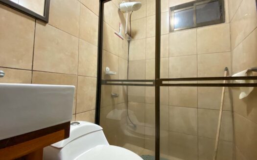 ¡Oportunidad en San Diego, Tres Ríos! Venta de 2 Espaciosas Casas en Diferentes Niveles. Terreno 156m2, Construcción 248m2 cod.92288