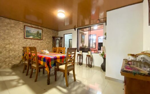 ¡Oportunidad en San Diego, Tres Ríos! Venta de 2 Espaciosas Casas en Diferentes Niveles. Terreno 156m2, Construcción 248m2 cod.92288