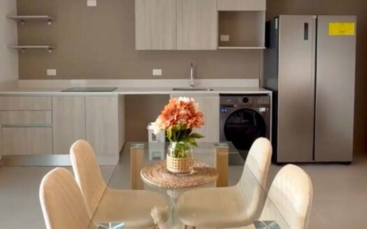 Apartamento Semi Amueblado con Vista al Mar en Condominio Viva Jacó. Código 957362