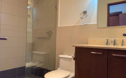 Exclusivo apartamento en venta, 3 Habitaciones en Paseo Colón, vistas impresionantes desde el piso 24 COD#100765