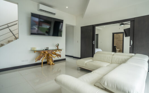 Casa en Venta en Punta Leona, con Piscina y Amplias Áreas Verdes. Código: 108420 Ocean View-Precio: $825 000