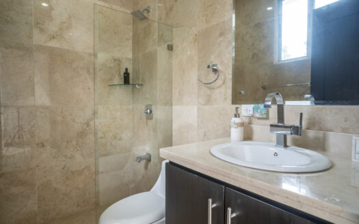 Casa en Venta en Punta Leona, con Piscina y Amplias Áreas Verdes. Código: 108420 Ocean View-Precio: $825 000