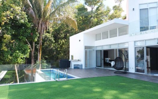 Casa en Venta en Punta Leona, con Piscina y Amplias Áreas Verdes. Código: 108420 Ocean View-Precio: $825 000