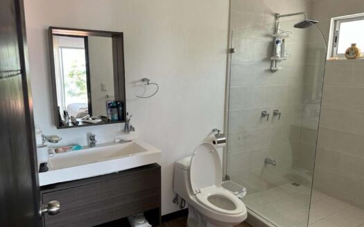 Casa en Venta en Punta Leona, Condominio cerca de playa Blanca, con Espectacular vista al Océano Pacífico. Código:108968