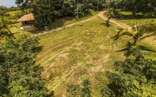 Lotes en Venta en Guacalillo, Puntarenas con Vista a la Montaña y Vista Parcial al Mar- Precio $70 000 USD – Código:111611