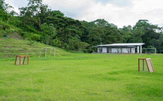 Casa en Condominio 3 hab – 2 baños con piscina privada para estrenar!!. Cod. 137255