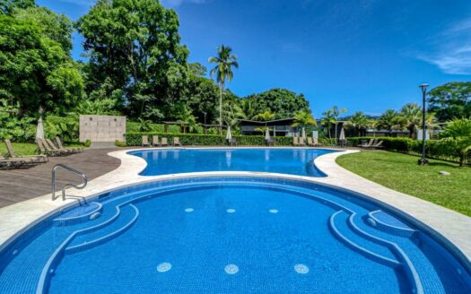 Casa en Condominio 3 hab – 2 baños con piscina privada para estrenar!!. Cod. 137255