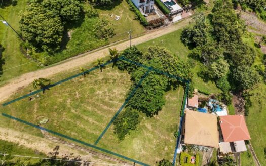 Lotes en Venta en Guacalillo, Puntarenas con Vista a la Montaña y Vista Parcial al Mar- Precio $70 000 USD – Código:111611