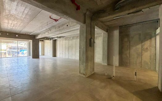 Local Comercial en Venta en Los Yoses, con 4 Parqueos y 3 Bodegas cod. 113558