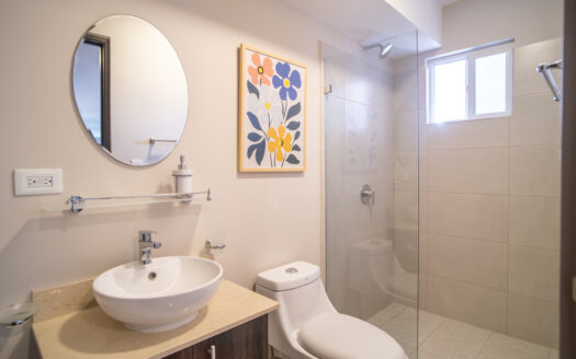 Apartamento en Preventa en Condominio Cipreses de Granadilla Cod 120236