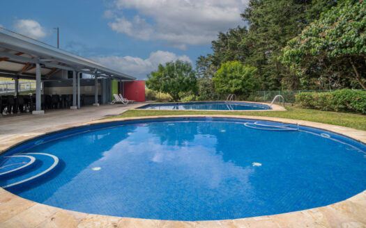 Apartamento en Preventa en Condominio Cipreses de Granadilla Cod 120236