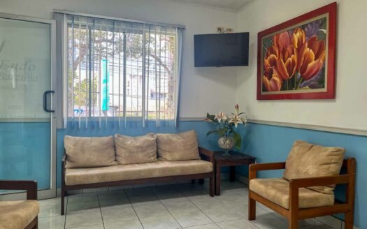 Edificio comercial en venta en Rohrmoser, ubicación estratégica COD#120777