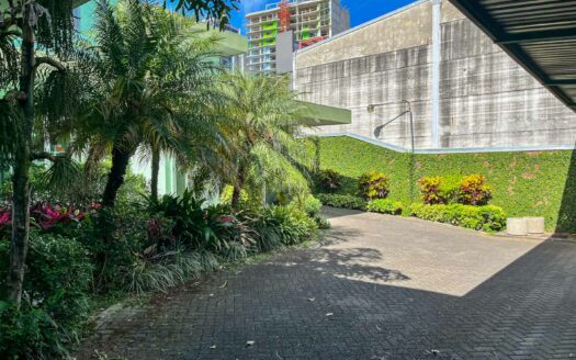 Edificio comercial en venta en Rohrmoser, ubicación estratégica COD#120777