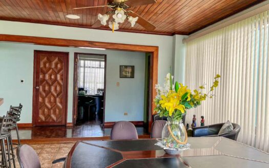 Edificio comercial en venta en Rohrmoser, ubicación estratégica COD#120777