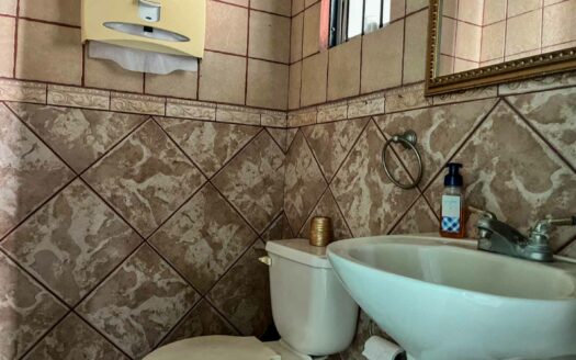 Edificio comercial en venta en Rohrmoser, ubicación estratégica COD#120777