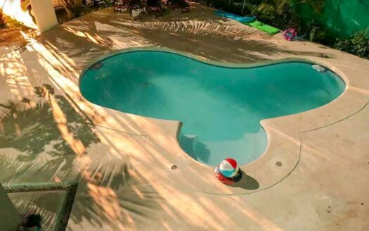 Investment Opportunity in Surfside, Potrero – Just 175M f the Beach – COD:123202