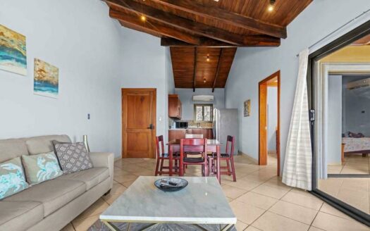 Exclusive Ocean-View Apts in Altos de Flamingo: Luxury and Serenity COD:125906