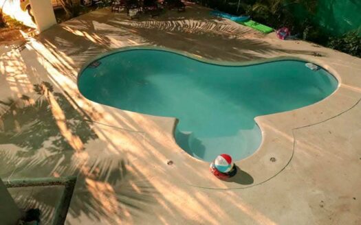 Investment Opportunity in Surfside, Potrero – Just 175M f the Beach – COD:123202