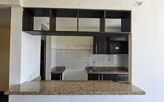 Remate Bancario!!! Apartamento en Heredia, Cond. Bella Vista (piso #13 Vista hacia San Jose) 2hab, 2 baños, 2 parqueos. Cod. 125413