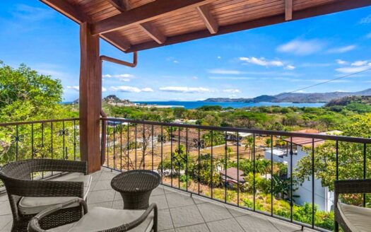 Exclusive Ocean-View Apts in Altos de Flamingo: Luxury and Serenity COD:125906