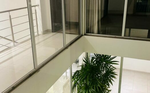 Alquiler Hermosa Casa de 220 m2 en San Rafael de Alajuela, en Condominio con Piscina . COD: 124924