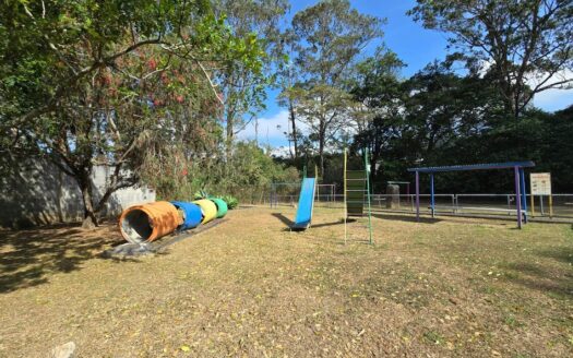 Tres Ríos: Espectacular Lote en Residencial privado de 480 Metros con Vista a la Carpintera. #125021