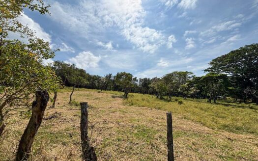 Terreno en Venta en Los Ángeles de San Rafael, Heredia – 16,000 m². CODIGO 125861