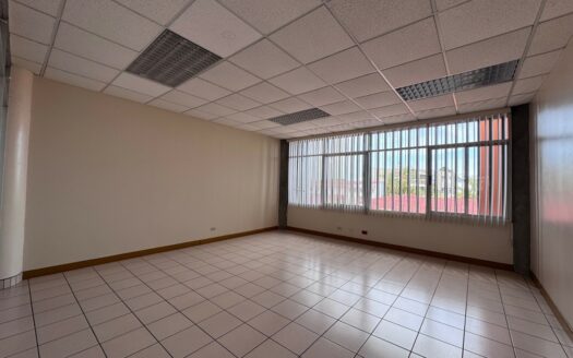 Curridabat: Edificio Comercial en Venta! Ideal Para Oficinas/Centro Medico/ Call Center. #127441