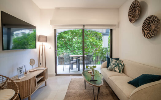 A Tropical Investment: Your Dream Hideaway in Guanacaste Awaits 🌊 Live Pura Vida: Turnkey Apartment Just Minutes from Tamarindo & Langosta Beaches.cod.126627