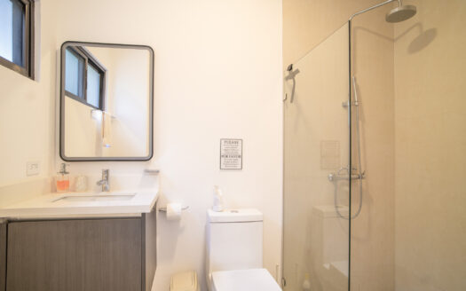 A Tropical Investment: Your Dream Hideaway in Guanacaste Awaits 🌊 Live Pura Vida: Turnkey Apartment Just Minutes from Tamarindo & Langosta Beaches.cod.126627