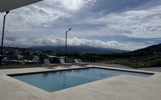 Ayarco Sur: Lote en Condominio Ayarco 385 Plano con 208 Metros. #130466