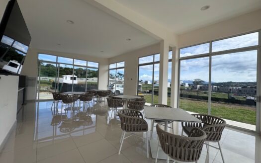 Ayarco Sur: Lote en Condominio Ayarco 385 Plano con 208 Metros. #130466